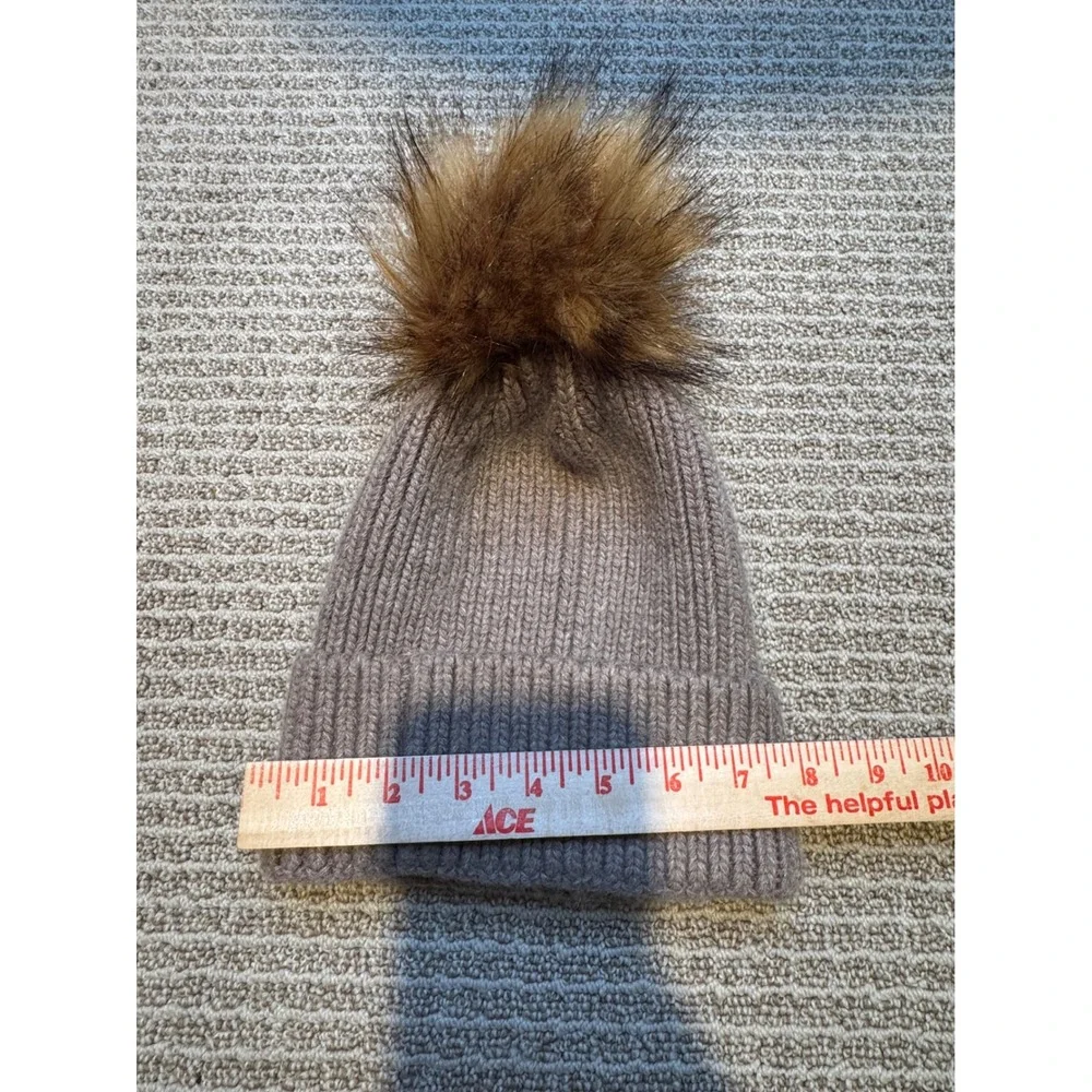 Norla Canada Alpaca Wool Blend Ribbed Knit Beanie Faux Fur Pom‎ Taupe Beige Hat